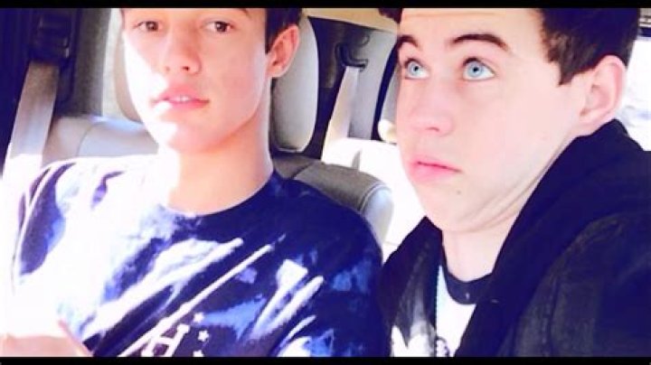 
Are Cameron Dallas and Nash Grier friends? 
