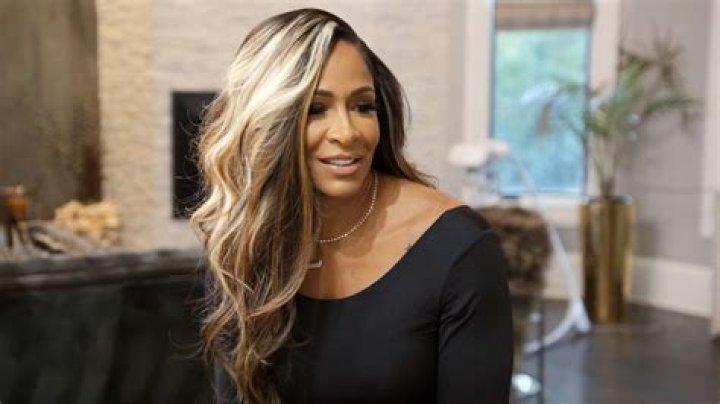 Bebe Drake Height, Weight, Net Worth, Age, Birthday, Wikipedia, Who, Nationality, Biography