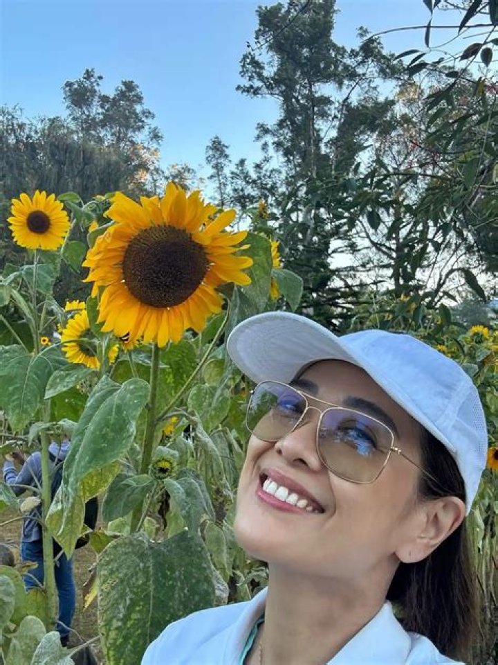 Bernadette Sembrano Height, Weight, Net Worth, Age, Birthday, Wikipedia, Who, Instagram, Biography