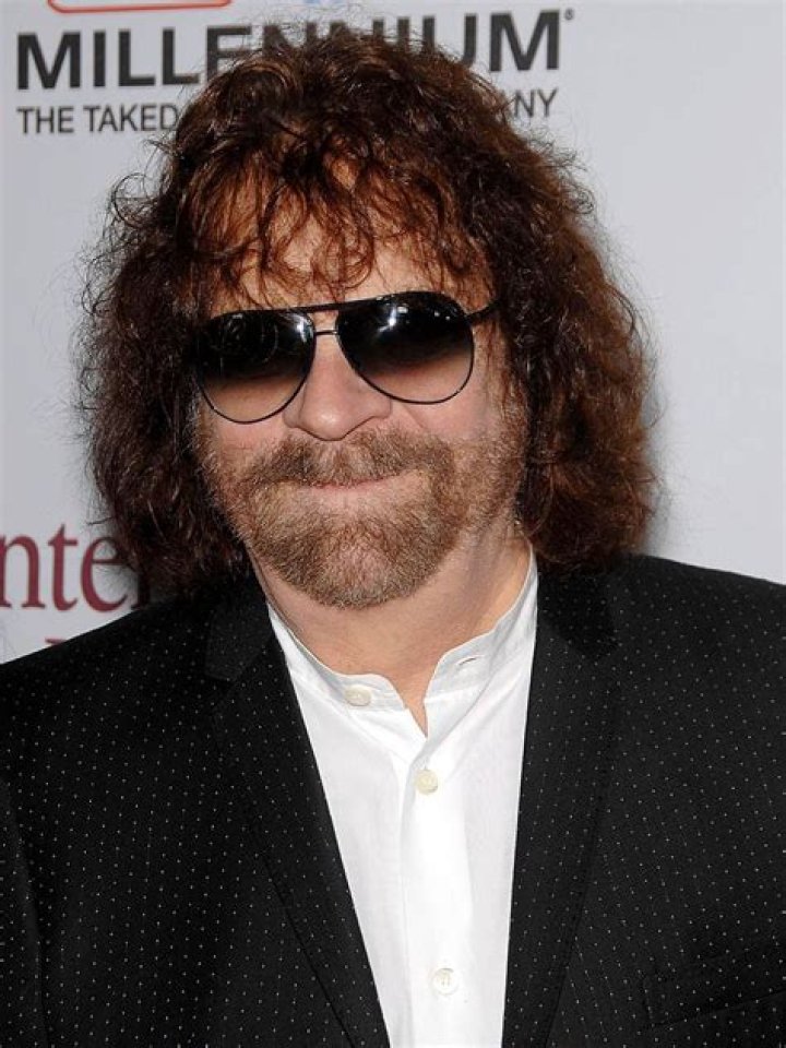 Does Jeff Lynne Have Cancer? Health Condition Explored