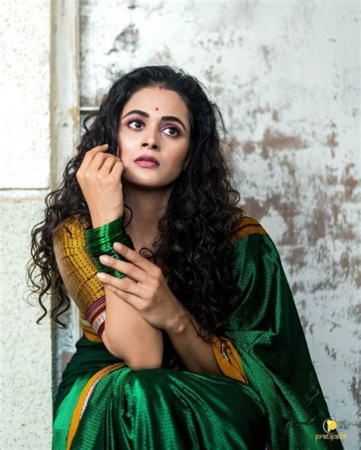 
Indira Devi Height, Weight, Net Worth, Age, Birthday, Wikipedia, Who, Instagram, Biography 