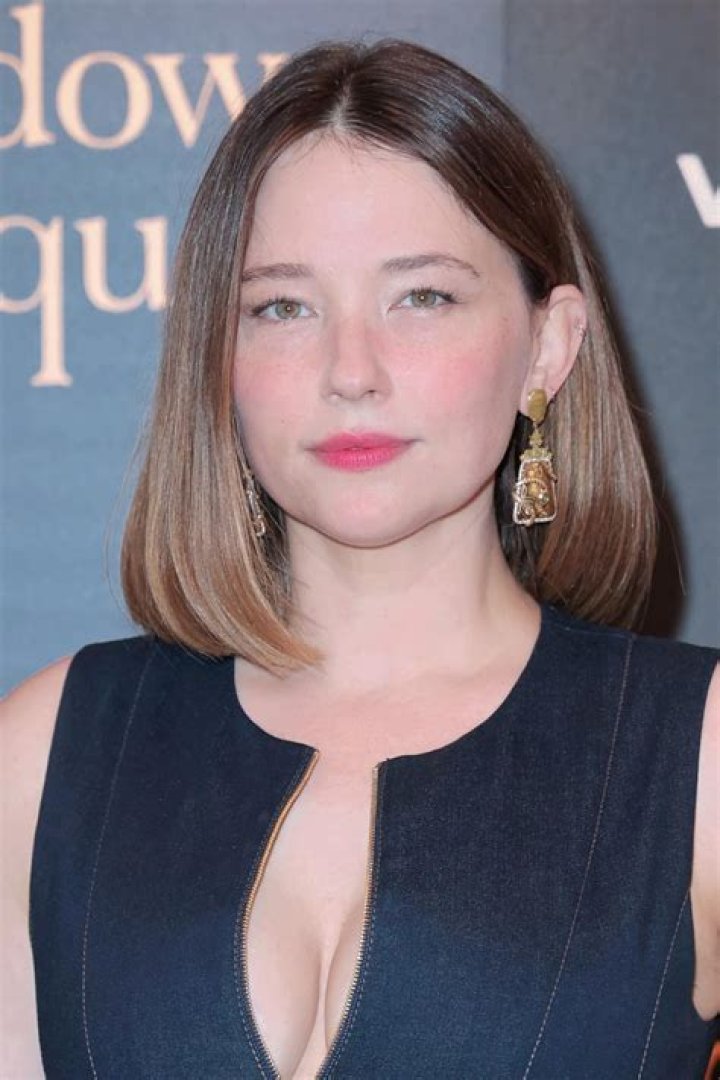 Jenique Bennett Height, Weight, Net Worth, Age, Birthday, Wikipedia, Who, Nationality, Biography