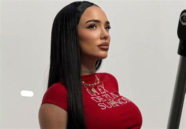 La Joaqui Height, Weight, Net Worth, Age, Birthday, Wikipedia, Who, Nationality, Biography