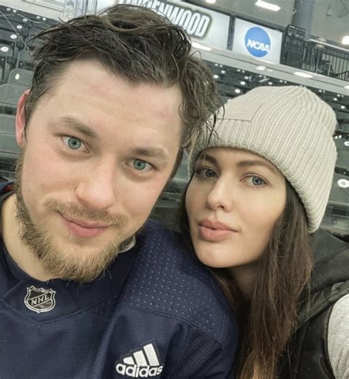 
Meet Vladimir Tarasenko Brother Valentin Tarasenko, Parents And Wife 