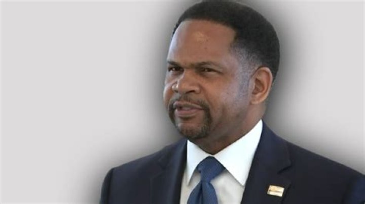 
Richard Irvin Height, Weight, Net Worth, Age, Birthday, Wikipedia, Who, Nationality, Biography 
