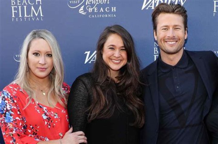 What You Need To Know About American Actor Glen Powell Sisters Leslie And Lauren Powell